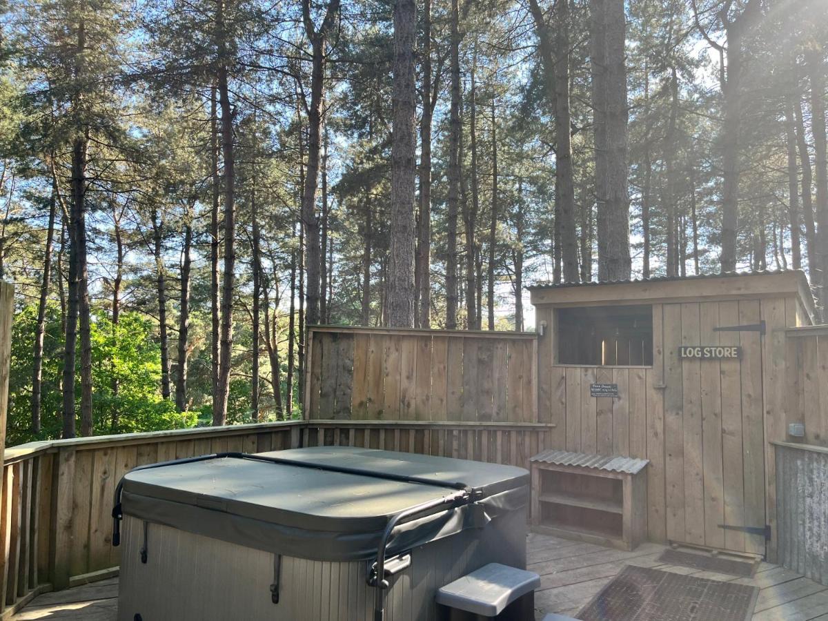 Keepers Cabin - Hot Tub King's Lynn Exterior foto